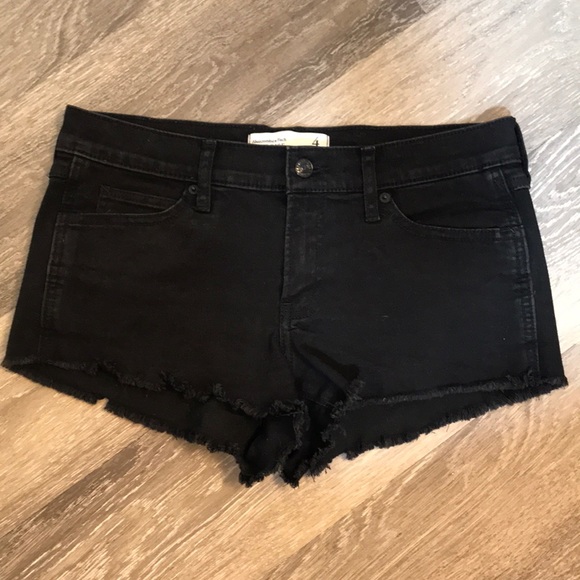 Abercrombie & Fitch Pants - 🆕Abercrombie & Fitch Black Cut-Off Shorts